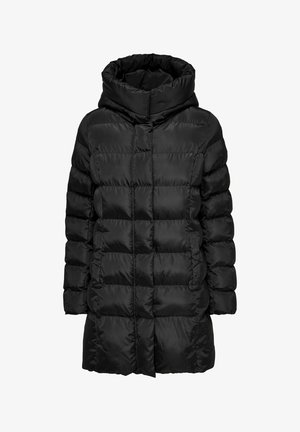 Veste doudoune noire avec un col haut, design matelassé et sections de couture irrégulières. Présente une coupe mi-longue et une texture brillante.