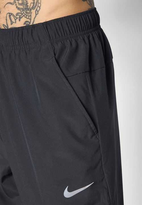 Nike Sporthose 'Form Swoosh' — photo 6
