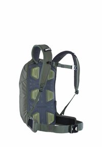 Zaino con pannello posteriore in rete, tessuto verde scuro e nero, spallacci regolabili e cintura rinforzata. Presenta accenti di ventilazione.