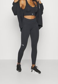 Under Armour Leggings - black