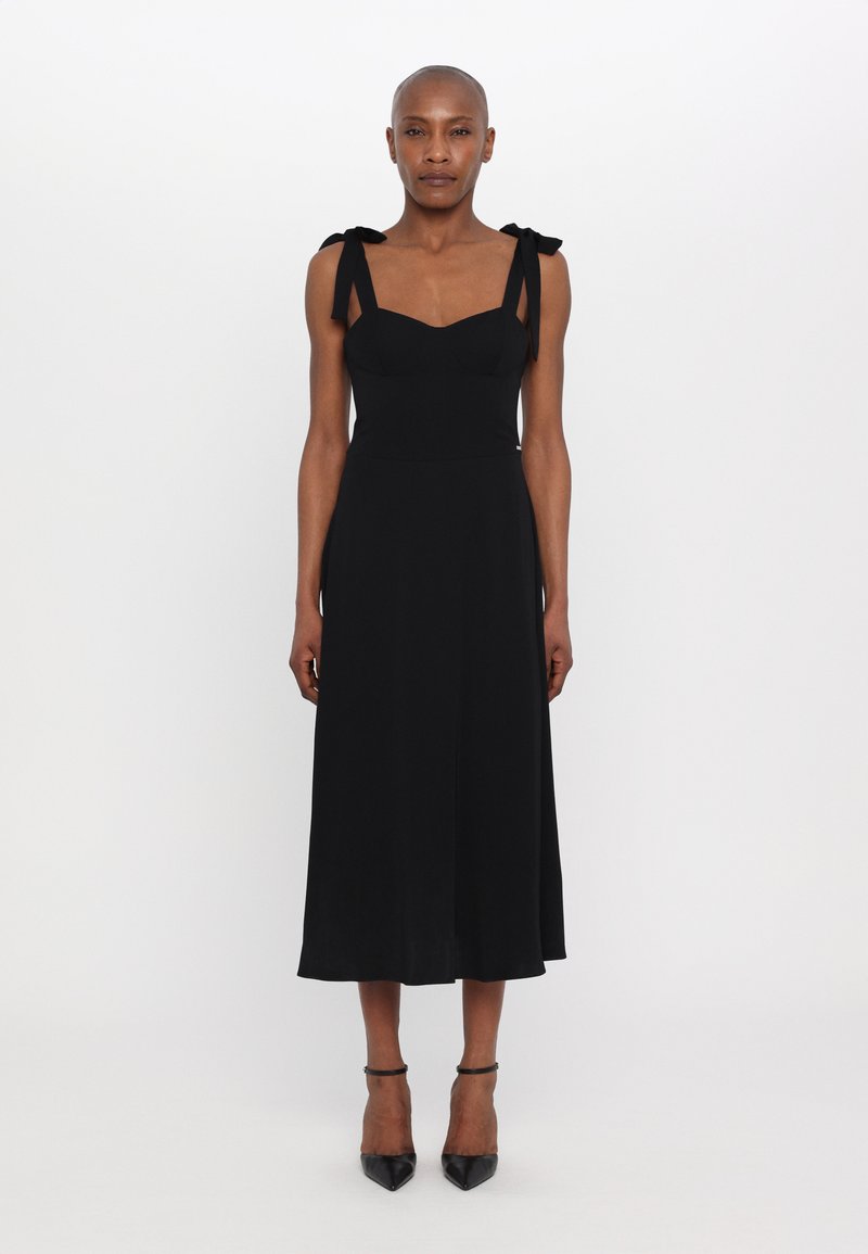 Armani Exchange Vapaa-ajan mekko - black