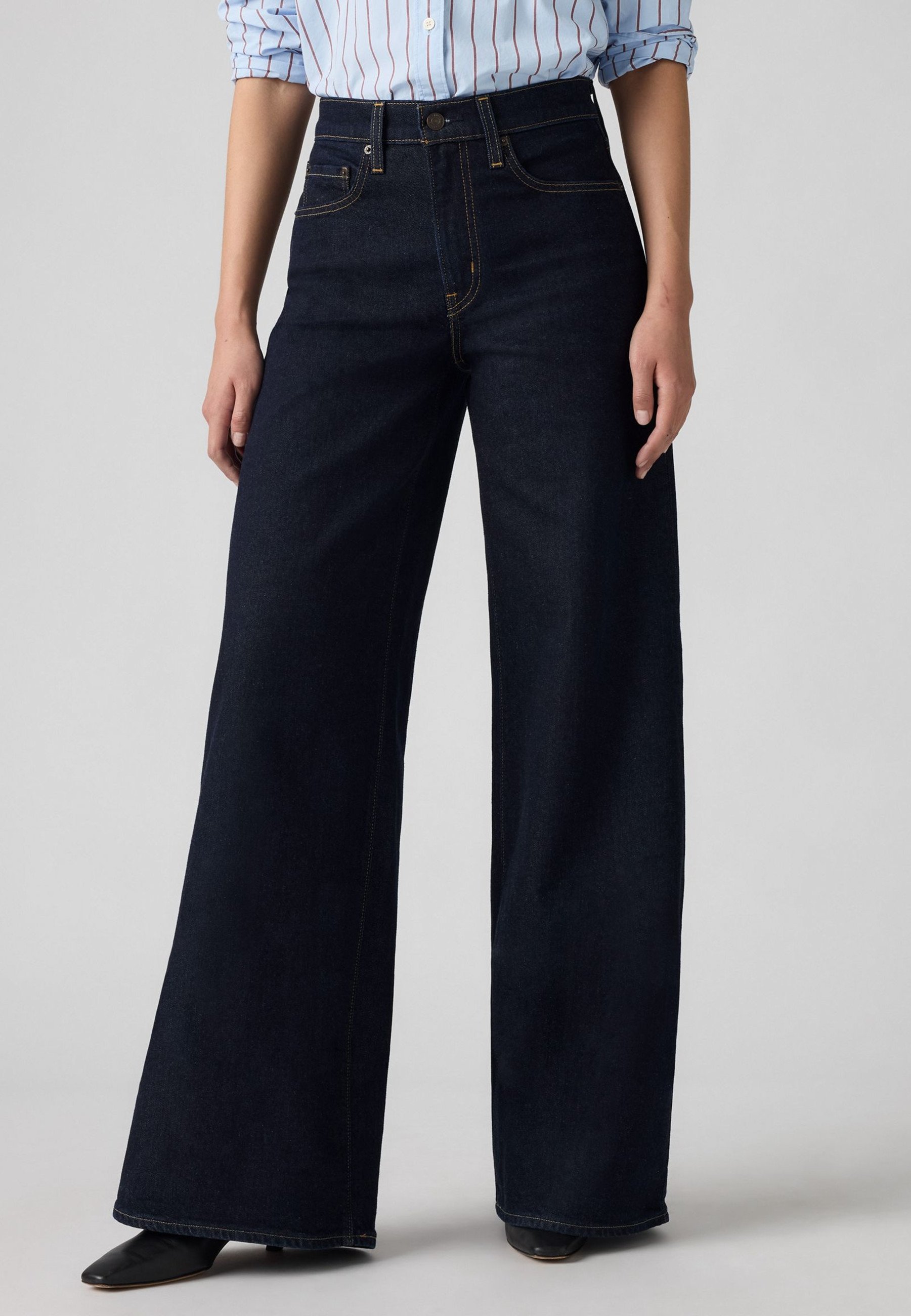 Levi's® 728® HIGH RISE WIDE LEG - Wide leg - retro rinse lb/denim