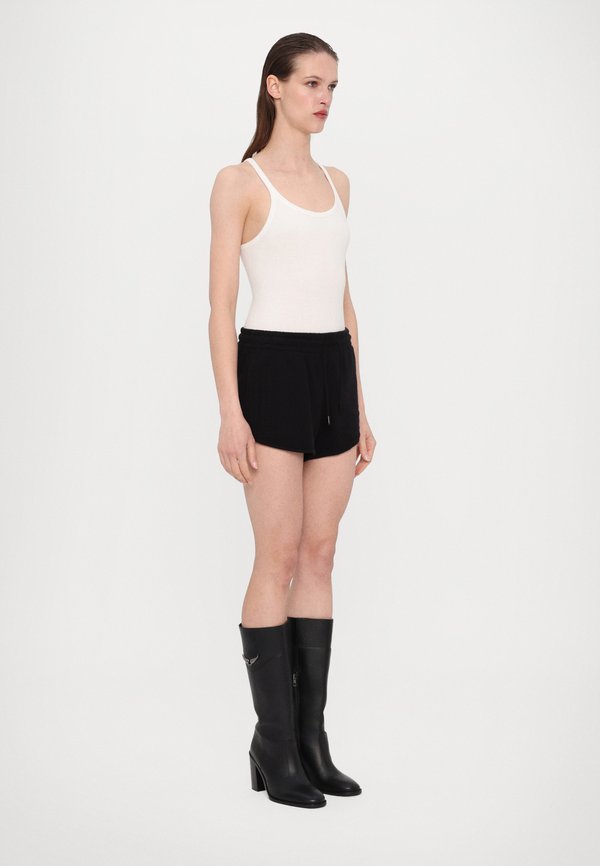 SMILE WINGS - Shorts3