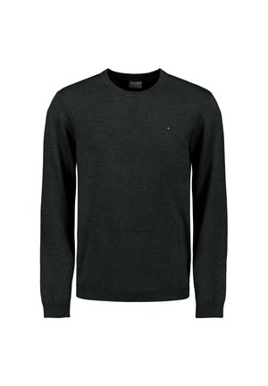Donkergrijze gebreide trui met een ronde hals, lange mouwen en een klein vierkant logo op de borst, met een gladde textuur.