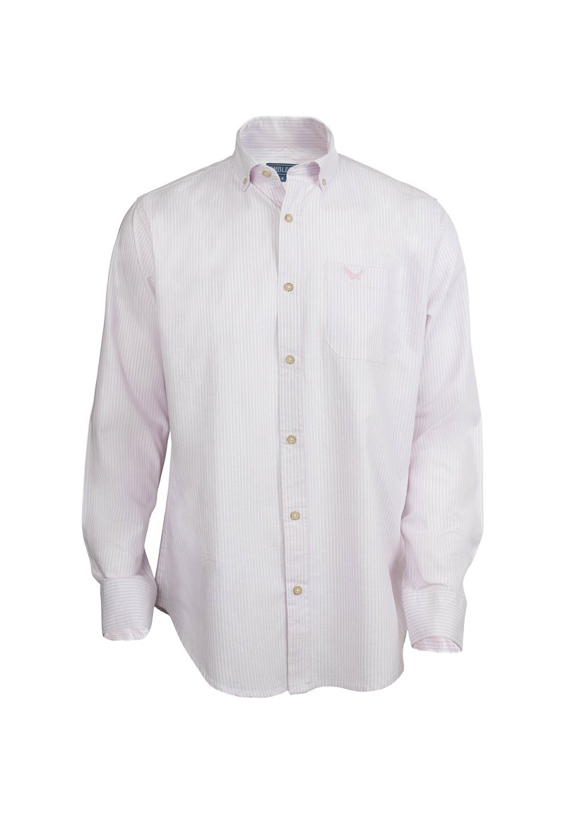 Camisa de botones de color rosa claro con rayas blancas, de mangas largas y con un bolsillo en el pecho. Presenta botones blancos y un logo sutil en el bolsillo.