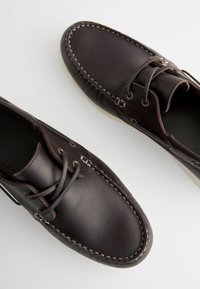 Next REGULAR FIT - Jachtárska obuv - chestnut brown