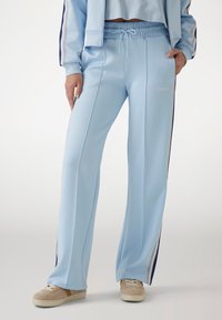 Guess - LARGE - Spodnie treningowe Miniatura obrazu 1