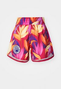 Färgglada shorts med blommönster, främst i rosa, med lila och gula accenter. Har en elastisk midja och en klubb-logotyp.
