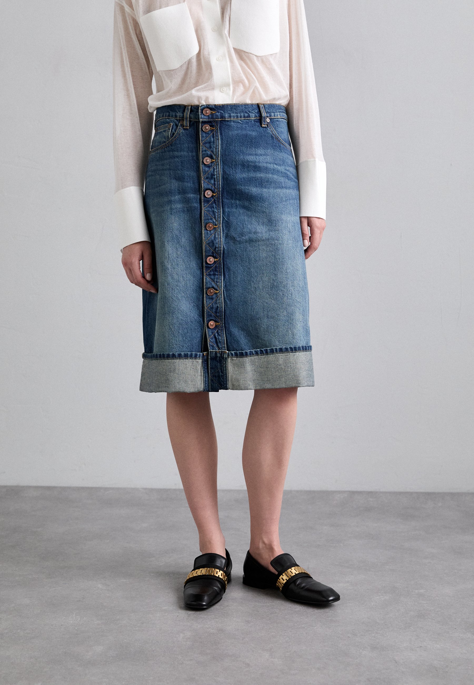 スカート Victoria Beckham CORSET DETAIL SKIRT Fitted Midi Skirt In Black – Victoria Beckham Inc