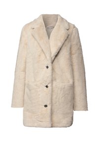 Manteau en fausse fourrure beige avec un col, fermeture à boutons et deux poches avant ; présente une finition douce et texturée ainsi qu'une coupe décontractée.