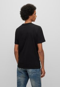 BOSS THINKING - T-shirt med print - black
