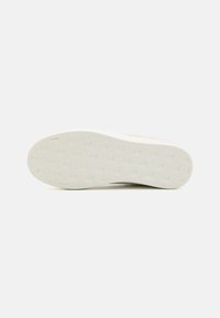 Calvin Klein Jeans CLASSIC CUPSOLE - Sapatilhas - bright white/travertine/pink