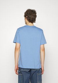 Thumbnail Image 5