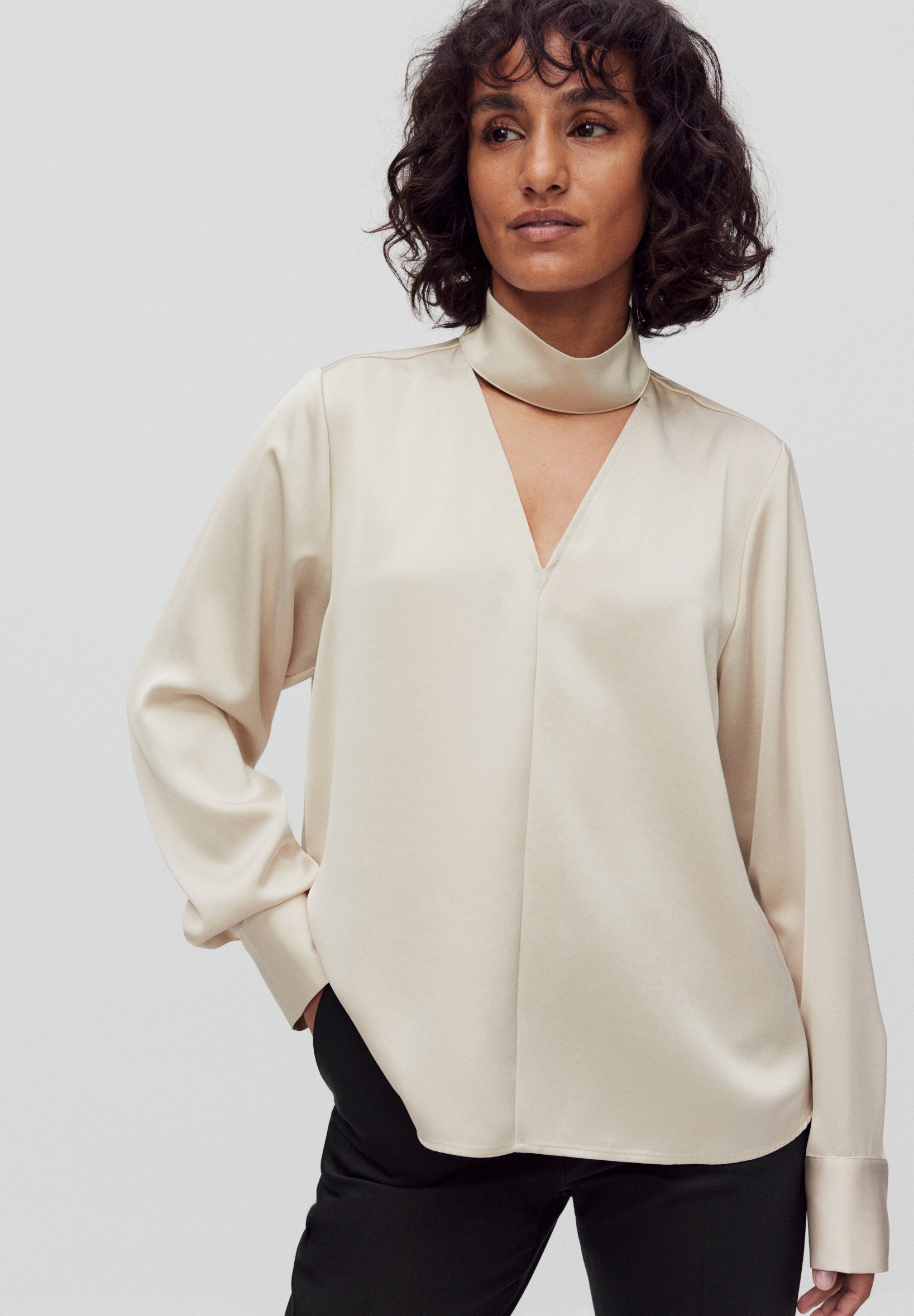 ROBE NOIRE COP Copine Modèle Wasabi T38 EUR 25,00 - FR ROBE NOIRE COP Copine Modèle Wasabi T38 EUR 25,00 - FR