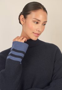 Apart Maglione - nachtblau/dunkelblau