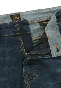 Thumbnail Image 6