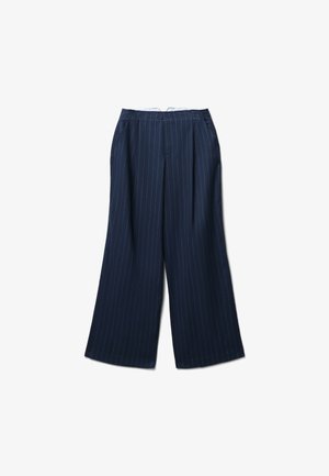 Marineblaue weite Hosen aus leichtem Stoff, mit vertikalen weißen Streifen, Falten und einem Reißverschluss hinten.