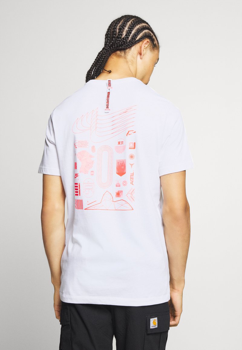 Download Nike Sportswear M Nsw Worldwide Globe Camiseta Estampada White Blanco Zalando Es