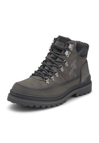 Wysokie buty turystyczne w ciemnoszarej skórze z materiałowymi akcentami. Posiadają metalowe oczka, grube sznurówki, solidną podeszwę oraz szczegóły z polaru wewnątrz.
