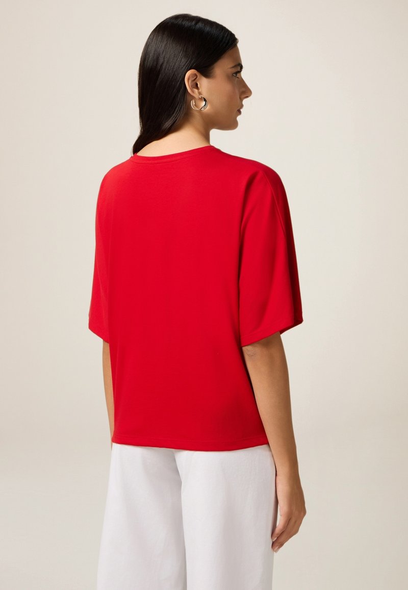 Bliwov Top Donna Con Ricamo Occhielli E Manica A Pipistrello - Camicetta Casual Manica Corta In Vino Rosso, Taglia XL, Vestibilità Larga