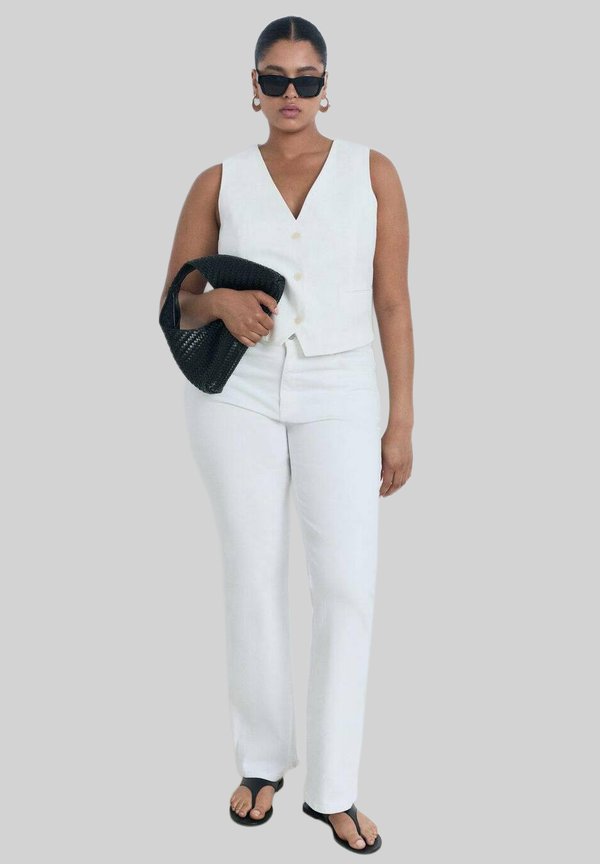 FIONA FLARED MID-RISE - Flared Jeans3