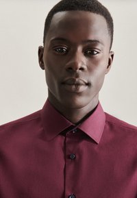 Seidensticker KENT SLIM FIT CONTRAST - Zakelijk overhemd - red