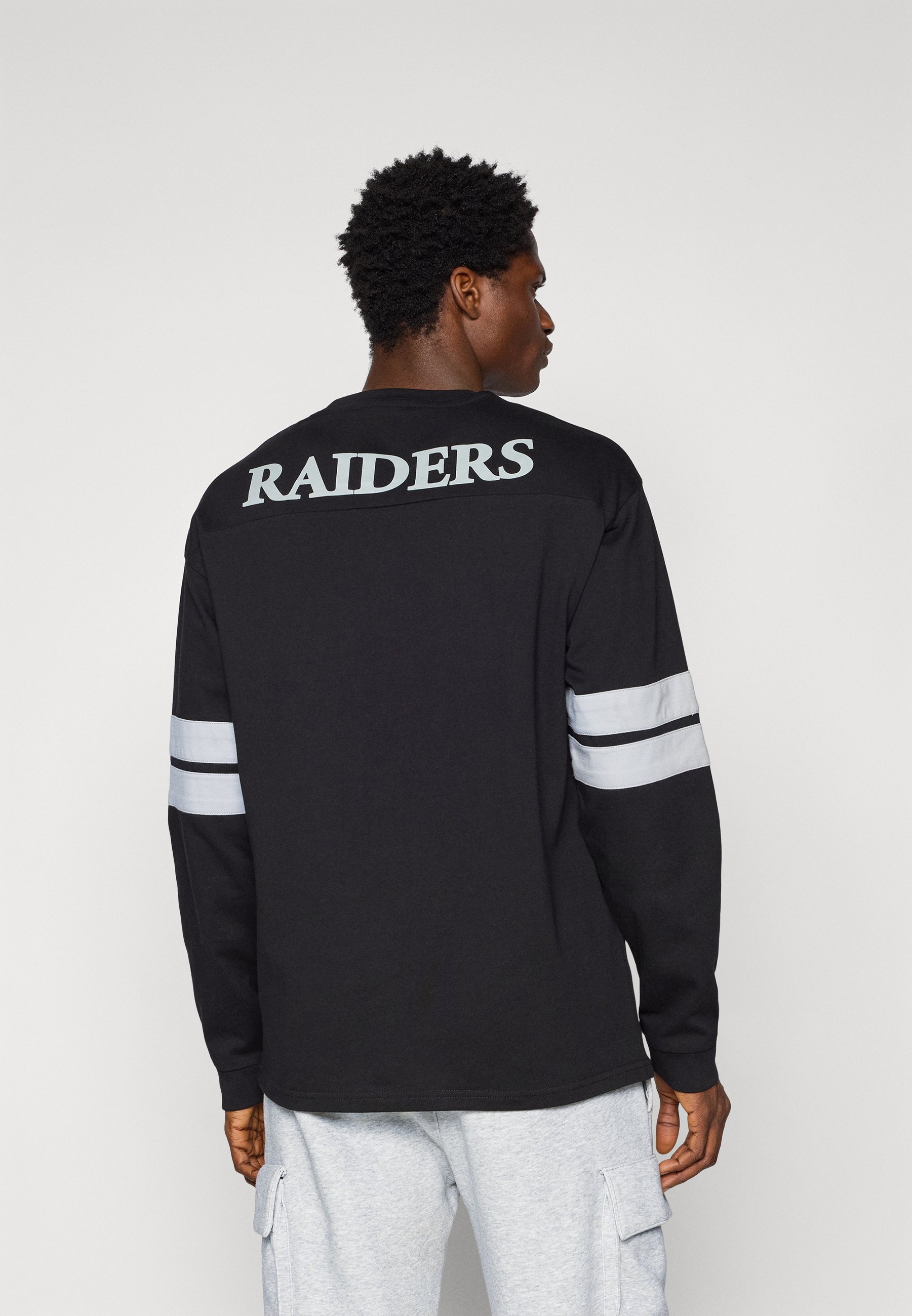 New Era NFL LAS VEGAS RAIDERS LONG SLEEVE GRAPHIC TEE