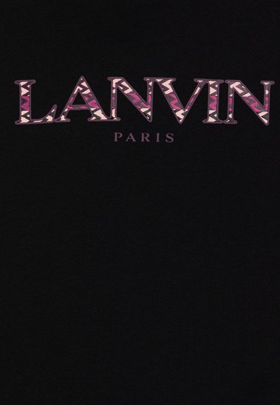 Tissu noir avec 'LANVIN' en grandes lettres décoratives au-dessus du texte plus petit 'PARIS' en violet.