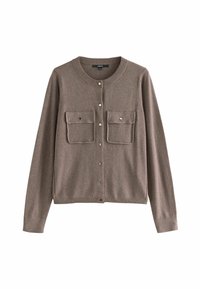 Hnědý pletený cardigan s kulatým výstřihem, zapínáním na knoflíky vpředu, dvěma náprsními kapsami a knoflíky ve zlatém tónu. Hladká textura, dlouhé rukávy.