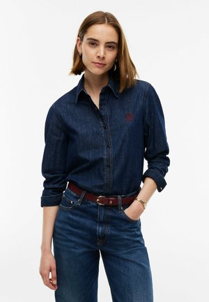 Tommy Hilfiger, TOMMY HILFIGER RELAXED FIT LOGO EMBROIDERY DENIM SHIRT - Overhemdblouse - dark blue