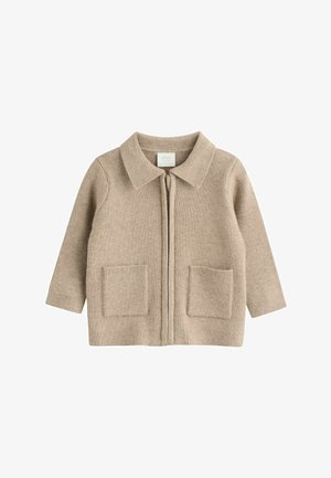Cardigan per neonato beige in maglia con scollatura a colletto, chiusura con zip frontale e due tasche anteriori. Presenta maniche lunghe e una texture a costine.