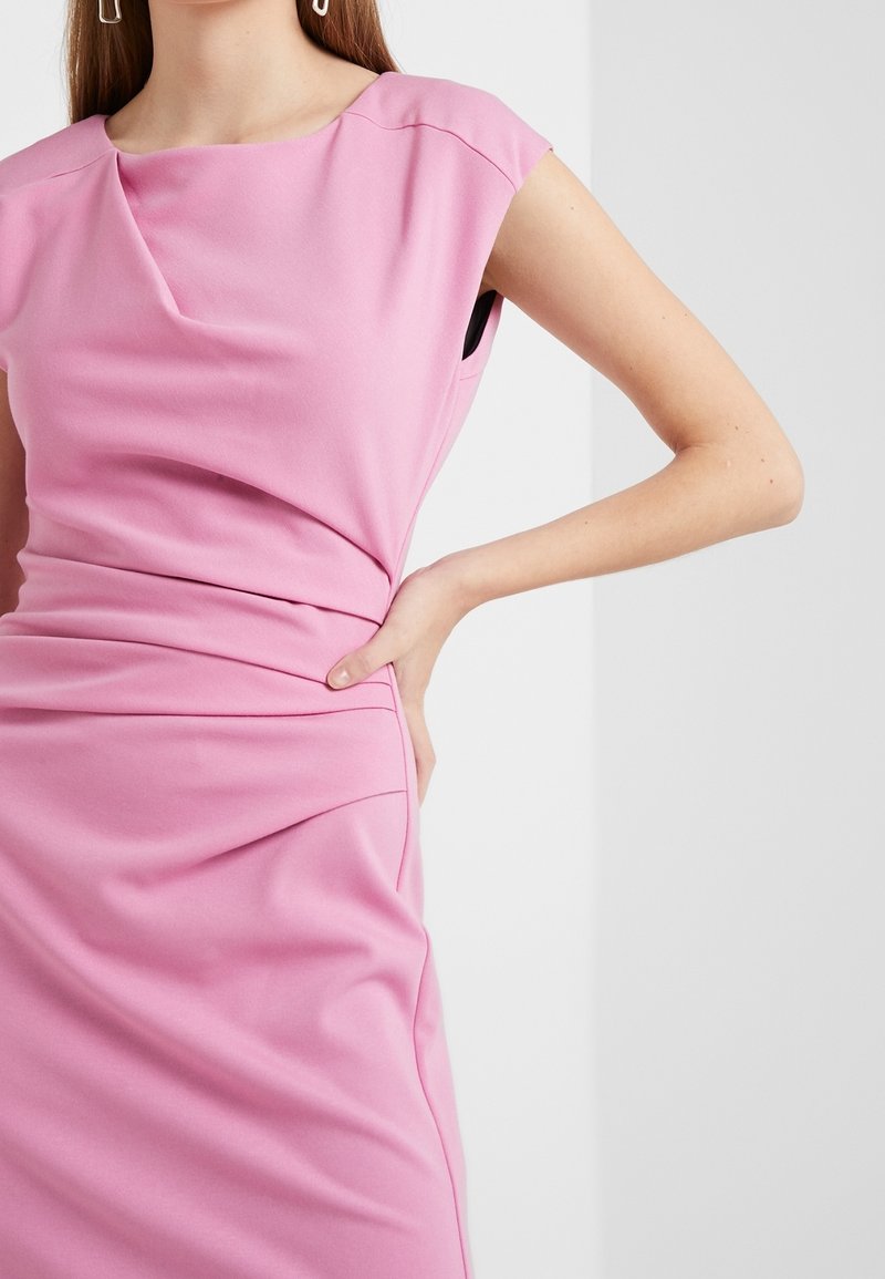 Robe De Cérémonie/cocktail MISSGUIDED Crème/blanc - Taille 36 - Longueur Genou - Neuf Avec étiquette
