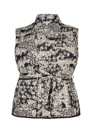 Mouwloos zwart vest met beige bloemenprint, V-hals, gewatteerde textuur, twee zakken aan de voorkant en een riem om te strikken aan de voorkant.