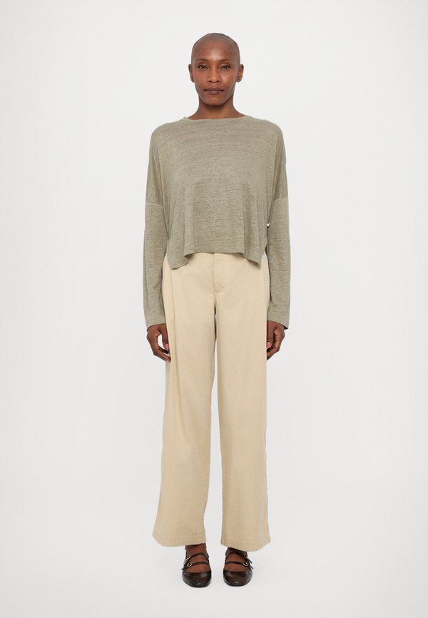 CREW NECK LONG SLEEVE - Long sleeved top - olive4