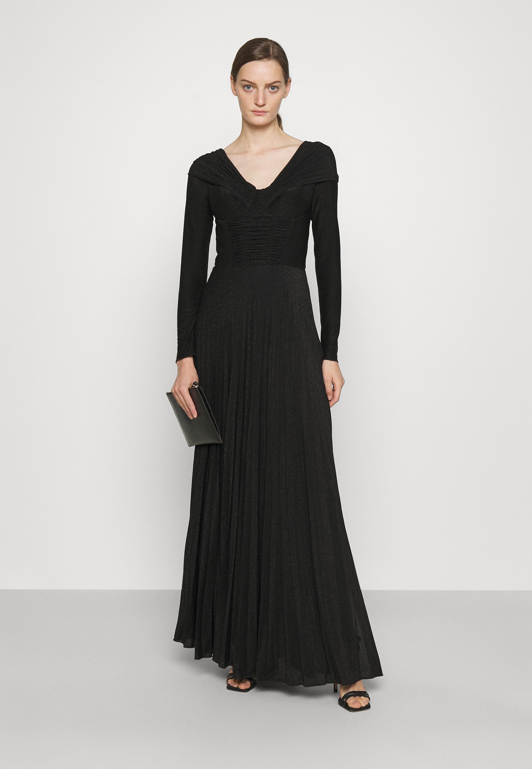 abito nero elisabetta franchi