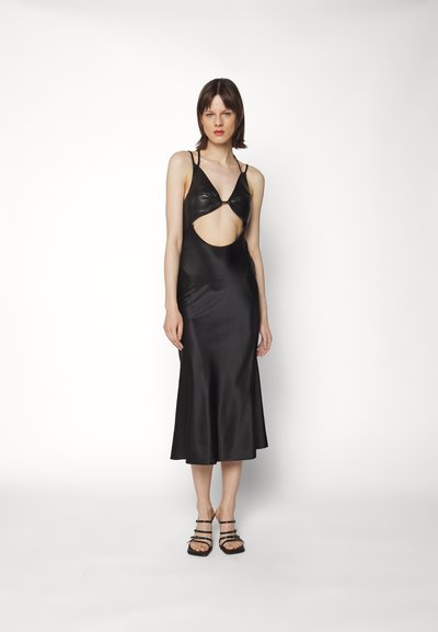Materiel RHOMBUS COMBO DRESS - Kokteiļkleita/ballīšu kleita - black