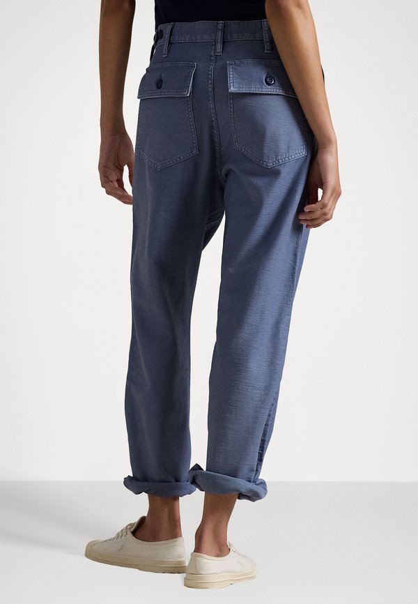 THE RICKY PANT - Trousers3