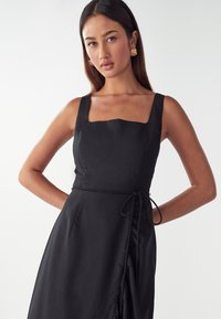 WILLA SIKA FRILL DRESS - Jurk - black