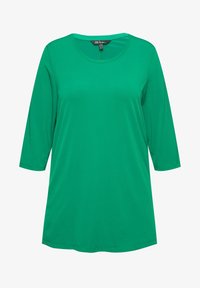 Ausgewählt, summer green