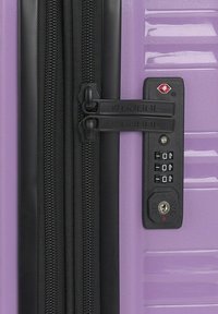 Gabol UYIKO 4 ROLLEN KABINEN 54 CM MIT DEHNFALTE - Trolley - lila