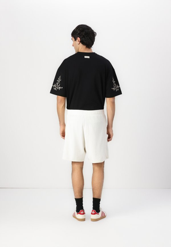 GAMBA - Shorts - tofu3