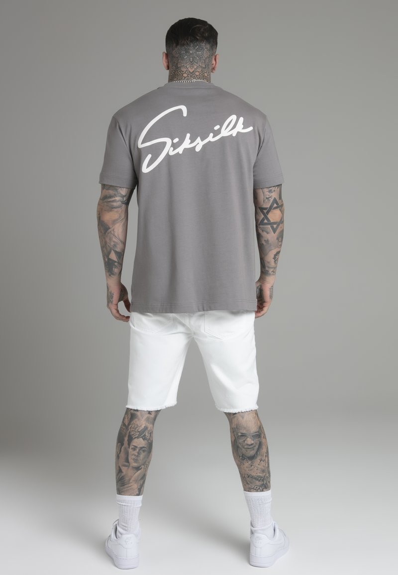 SIKSILK SCRIPT - Nyomott mintás póló - grey