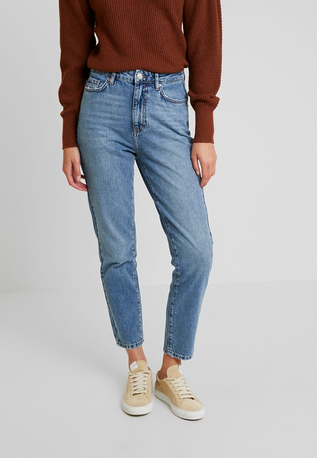 DAGNY HIGHWAIST - Jeans Tapered Fit - mid blue