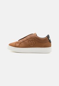 BOSS Kidswear TRAINERS UNISEX - Belebújós cipők - cookie