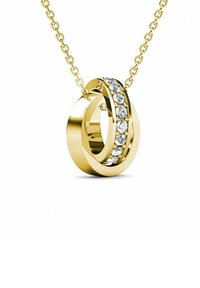 Collana con pendente in oro composta da due anelli intrecciati; uno lucido e l'altro decorato con una fila di pietre preziose trasparenti.
