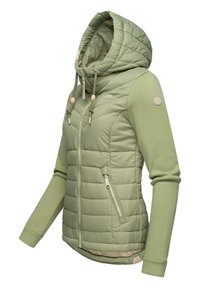 Lichtgroene pufferjack met een capuchon, doorgestikt bovenstuk, effen mouwen en met rits afsluitbare zakken. Voorzien van verstelbare koorden en logo-detail.