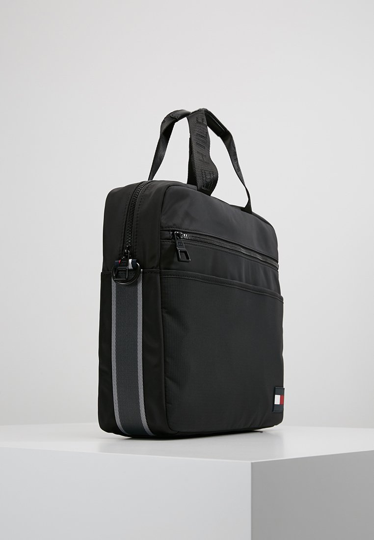 tommy hilfiger sport mix computer bag