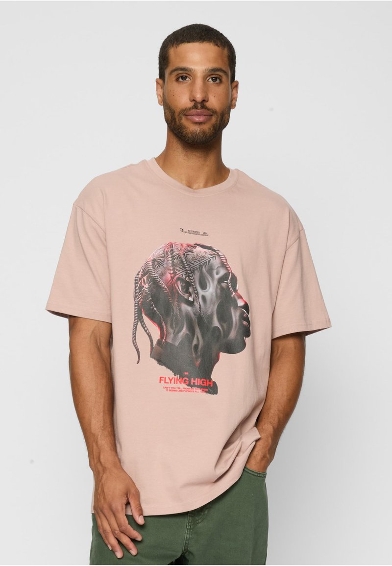 Upscale by Mister Tee FLYING HIGH OVERSIZE FLYING HIGH OVERS - T-Shirt print - duskrose