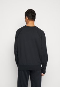 Nike Sportswear AIR CREW - Ikdienas džemperis - black/white