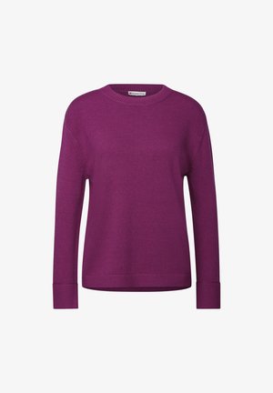 Pull en tricot violet avec un col rond, des manches longues et des poignets et un ourlet côtelés. Texture lisse, tissu léger.